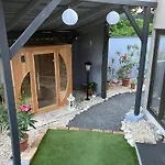 Relax Apartman-suemeg Apartament *