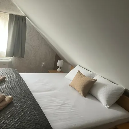 Relax Apartman-suemeg Sümeg