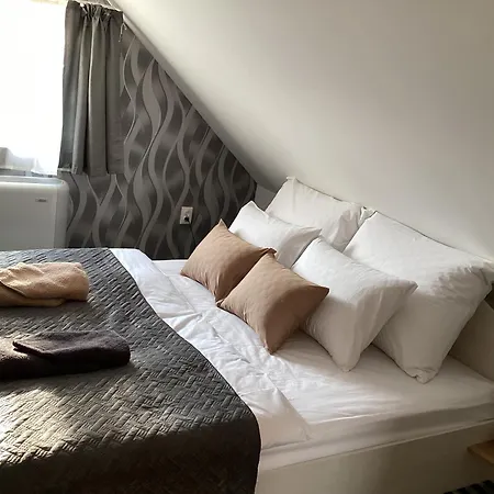 Relax Apartman-suemeg 아파트 수메그