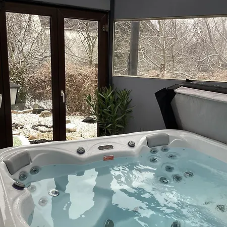 Relax Apartman-suemeg Lejlighed *