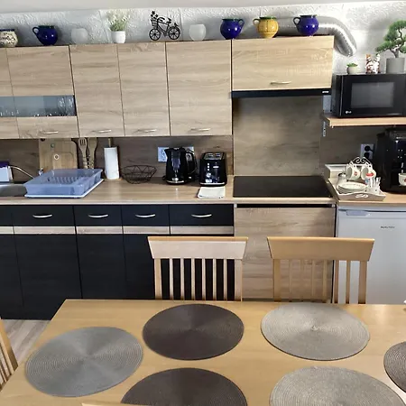 아파트 Relax Apartman-suemeg *
